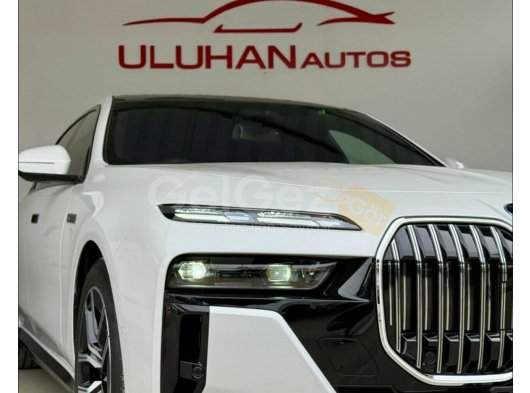 2024 Model Otomatik BMW 7 Serisi