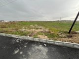 Lefkoşa-Metehan'da 640 m² Büyüklüğünde Koçanı Hazır Şehit Çocuğu Arsası!
