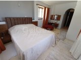 Karşıyaka Köy İçinde; Önü Kapanmaz Deniz Manzaralı, Tarihi Dokuya Sahip, 4+2, Satılık Müstakil Ev!