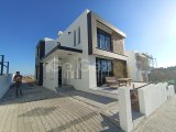 GÖNYELİ BÖLGESİNDE SATILIK 4+1 MÜSTAKİL VİLLA HAVUZ OPSİYONLU