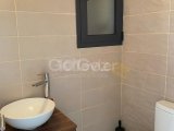 Küçük Kaymaklı bölgesinde satılık 3+1 ticari konut