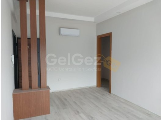 2+1 LÜKS TİCARİ İZİNLİ SATILIK DAİRE