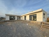 Mutluyla da satılık müstakil villa