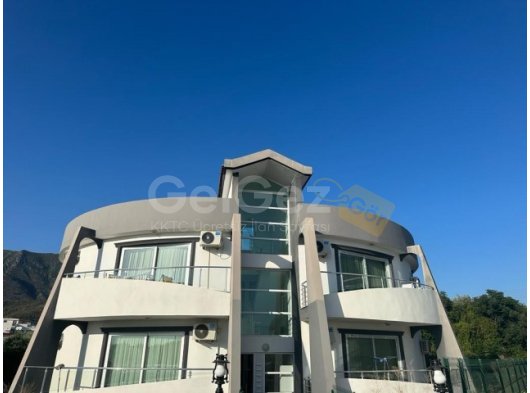 Girne Edremitte Satılık 1+1 Daire