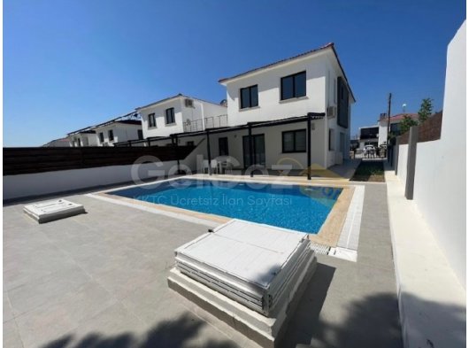 Girne Edremit'te Satılık İkiz Villa