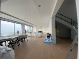 Girne Edremit'te Satılık 4+1 Villa