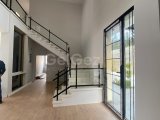 Girne Edremit'te Satılık 4+1 Villa