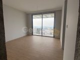Girne Edremit'te Satılık 4+1 Villa