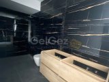 Girne Edremit'te Satılık 4+1 Villa