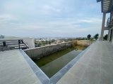 Girne Edremit'te Satılık 4+1 Villa