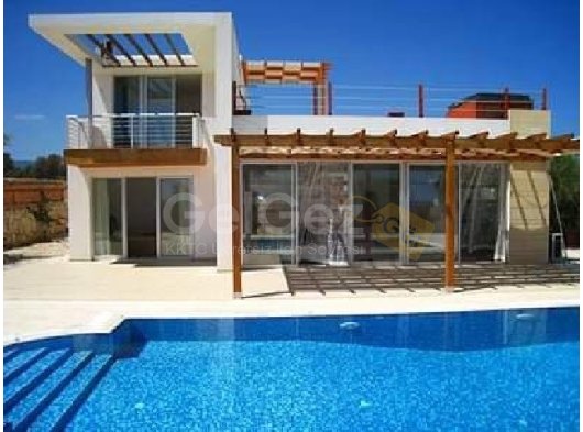 Girne Esentepe'de Satılık Villa