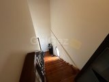 GÖNYELİ MERKEZDE SATILIK TRİPLEKS VİLLA