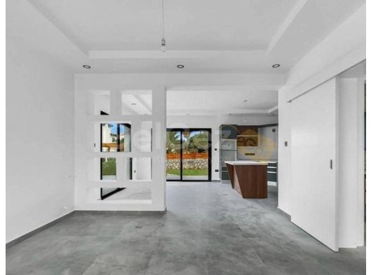 Girne Alsancak'ta Satılık Villa