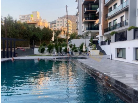 Girne Merkez'de Kiralık 2+1 Daire