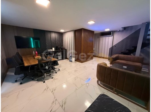 Kiralık Dükkan - New Port Road Caddesi