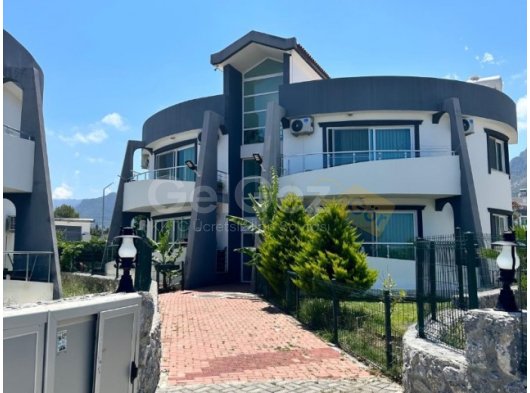 Girne Karaoğlanoğlu'da Satılık 1+1 Penthouse