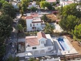 Girne Karşıyaka'da Satılık Villa