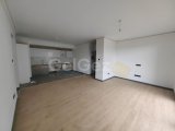 Lapta'da site içerisinde havuzlu 3+1 satılık daire