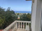 Girne Lapta'da Satılık Villa