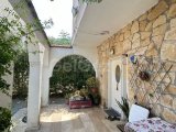 Girne Lapta'da Satılık Villa