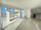 Girne Yeşiltepe'de Satılık 3+1 Villa