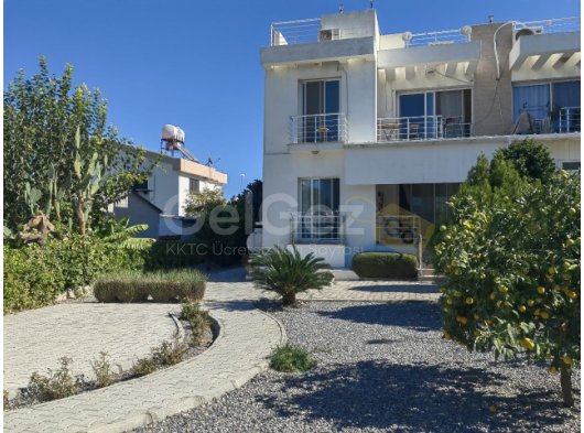 Girne Alsancak'ta Satılık 2+1 Daire!