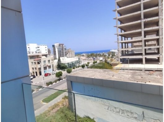 ???? Girne’de Eşsiz Deniz Manzaralı Kiralık Ofis! ????????