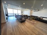 Girne Merkez'de Satılık 4+1 Rezidans Daire
