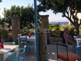 Girne Lapta'da Kiralık Çalışır Durumda Restorant