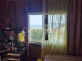 Lapta'da kacirilmaycak satilik 3+1 firsat villa. Dag ve deniz manzali.