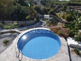 Girne Karmi de Acil Satılık Villa