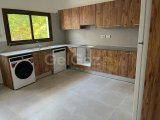 Girne Zeytinlik'te Kiralık 3+1 Zemin Kat Daire
