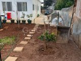 MORMENEKŞEDE SATILIK MÜSTAKİL EV