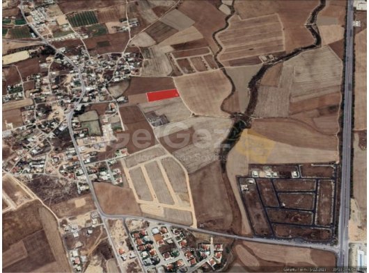 MUTLUYAKA İMARLI TAKASA AÇIK 6870 M2 TEK KOÇAN