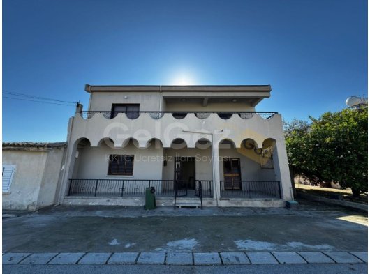TÜRK KOÇANLI !!! GAZİMAĞUSA VADİLİ SATILIK EŞYASIZ 3+1 MÜSTAKİL 2 KATLI EV