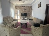 Güzelyurt merkezde satılık bahçeli ev