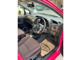 2013 Model Otomatik Toyota Vitz