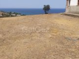 Deniz ve dağ manzaralı arsa