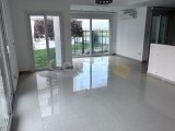 GAZİMAGUSA SAKLIKENT SİTESİNDE SATILIK 3+1 DAİRE