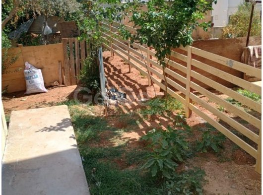ZEMİN KAT !! GAZİMAĞUSA KARAKOL BÖLGESİ 3+1 FULL EŞYALI KİRALIK DAİRE