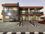 GAZİMAĞUSA MUTLUYAKADA DOUBLE KAPALI GARAJLI LUXS VILLA