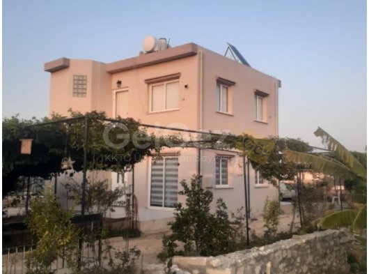 GAZİMAĞUSA VADİLİ 3+1 SATILIK VİLLA