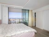 Girne Merkez'de; Lüks Site İçerisinde, Geniş, Deniz Manzaralı, Satılık, 4+1, Daire!