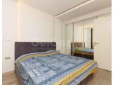 Girne Merkez'de; Lüks Site İçerisinde, Geniş, Deniz Manzaralı, Satılık, 4+1, Daire!