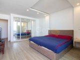 Girne Merkez'de; Lüks Site İçerisinde, Geniş, Deniz Manzaralı, Satılık, 4+1, Daire!
