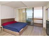 Girne Merkez'de; Lüks Site İçerisinde, Geniş, Deniz Manzaralı, Satılık, 4+1, Daire!
