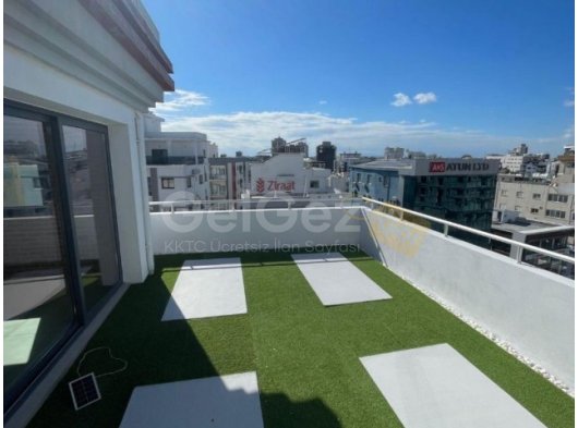 ✅ MAĞUSA’NIN MERKEZİNDE ŞEHRİN EN İŞLEK CADDESİ 4+2 PENTHOUSE OFICE