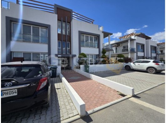 MAĞUSA TUZLA BÖLGESİNDE SATILIK SIFIR '0' 1. KAT 3+1 YARI MÜSTAKİL DAİRE