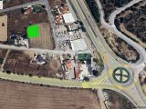 GAZİMAĞUSA YENIBOĞAZİÇİ GİRİŞİNDE SATILIK KÖŞE ARSA