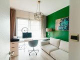 Alsancak'ta Özel Dekore Edilmiş Satılık 2+1 Havuzlu Sitede Daire